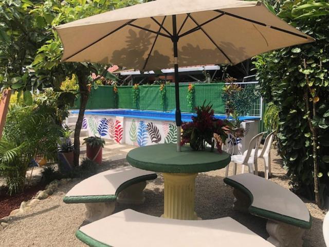 Cabinas Ole Caribe Puerto Viejo de Talamanca Eksteriør billede