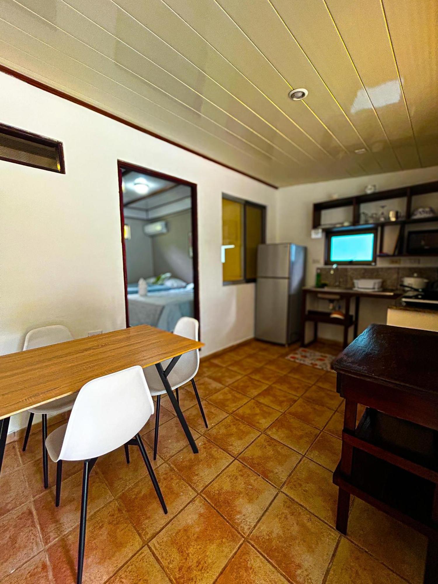 Cabinas Ole Caribe Puerto Viejo de Talamanca Eksteriør billede